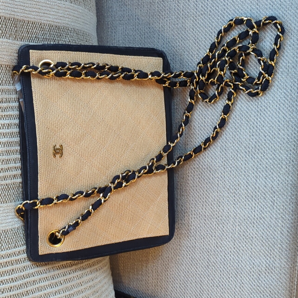 EUC Chanel Wicker Vintage Chain Bag. Raffia Woven Straw Summer Rare Made France